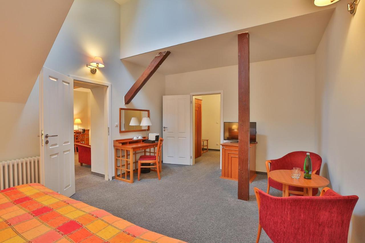 Lh Hotel Dvorak Tabor Congress & Wellness Bagian luar foto