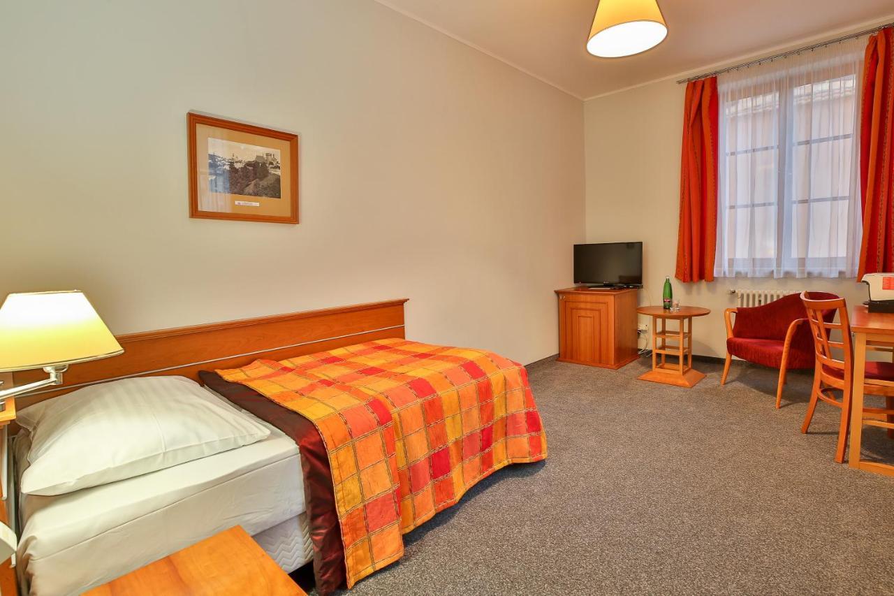 Lh Hotel Dvorak Tabor Congress & Wellness Bagian luar foto
