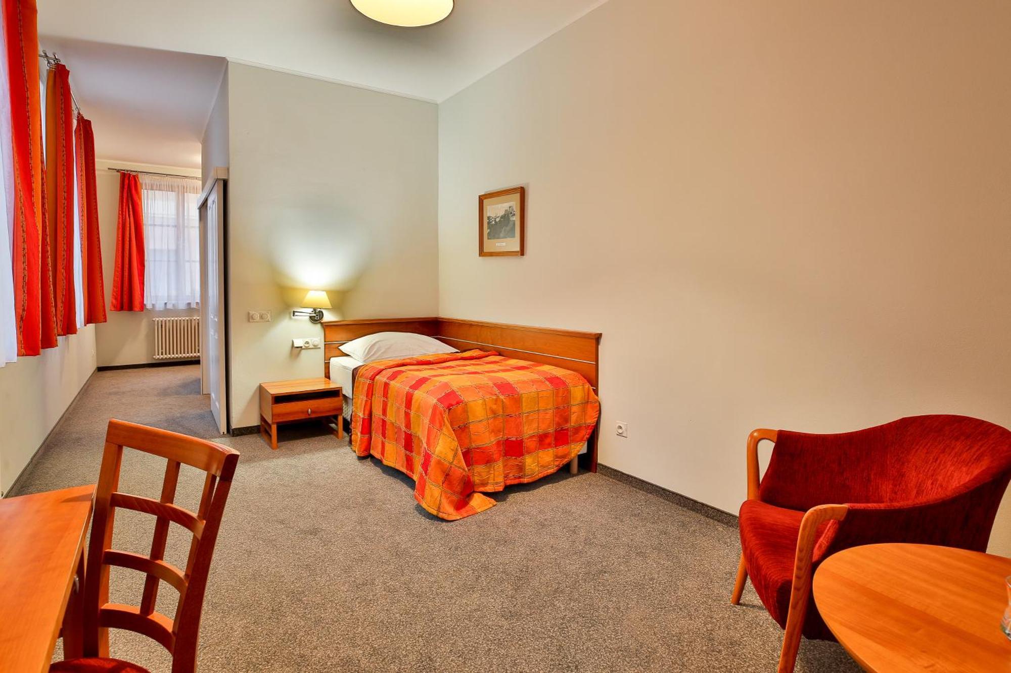 Lh Hotel Dvorak Tabor Congress & Wellness Bagian luar foto