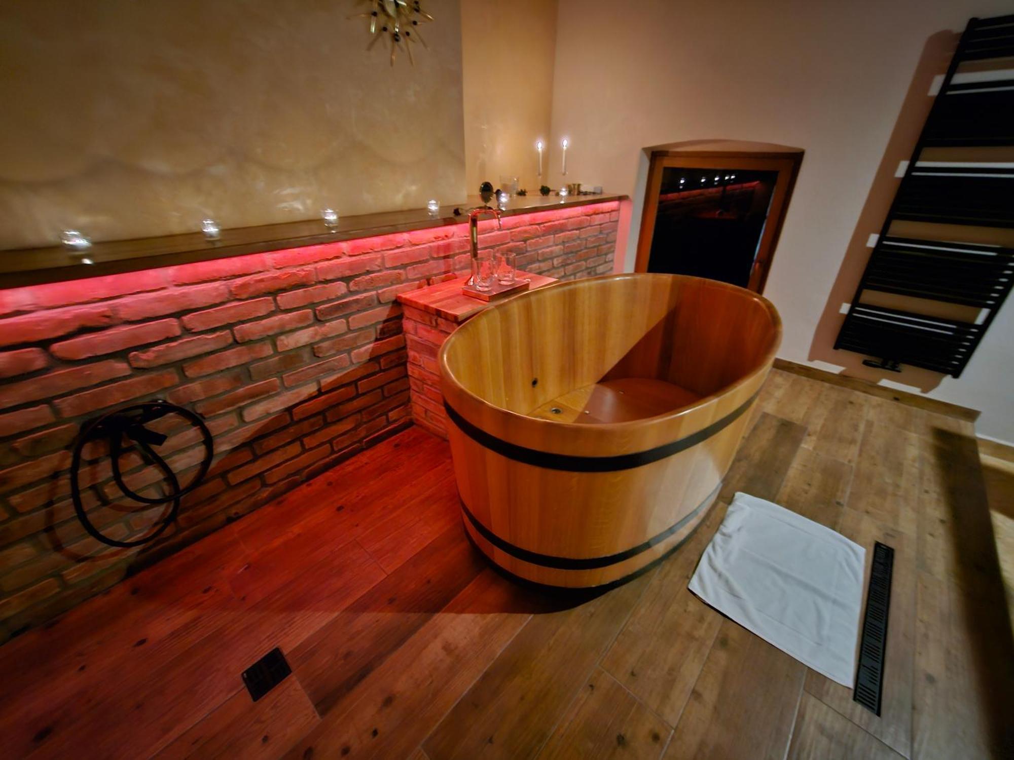 Lh Hotel Dvorak Tabor Congress & Wellness Bagian luar foto