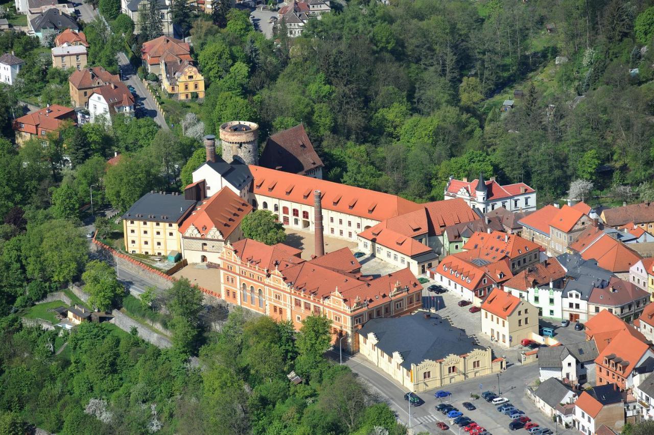 Lh Hotel Dvorak Tabor Congress & Wellness Bagian luar foto