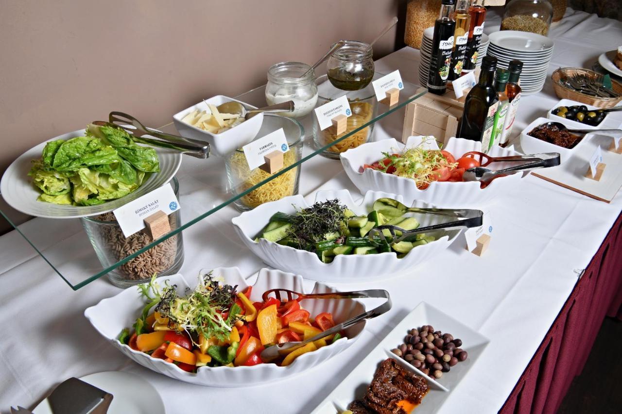 Lh Hotel Dvorak Tabor Congress & Wellness Bagian luar foto
